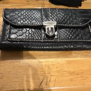 Liz Claiborne Black Textured Wallet with Silver Clasp